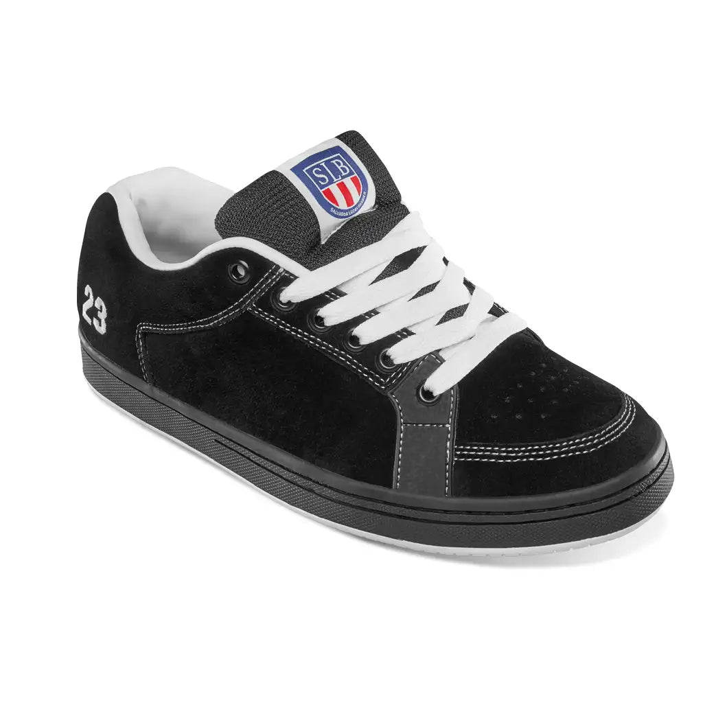 Etnies Sal 23 Skateboard Shoe Black / White